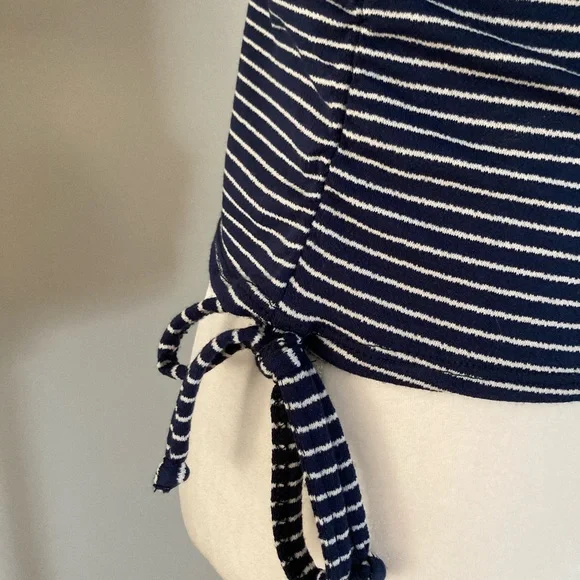 ❌SOLD Olivia Rae Navy Striped Top - Picture 3 of 7